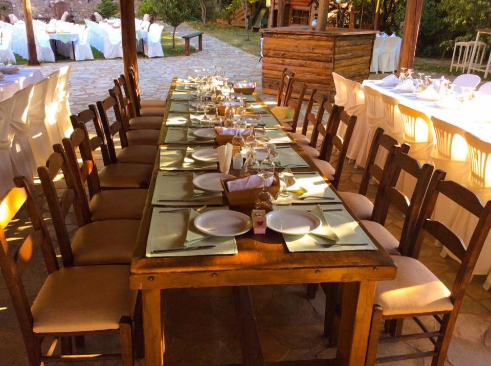Metohi Hotel Mariolata Exterior photo