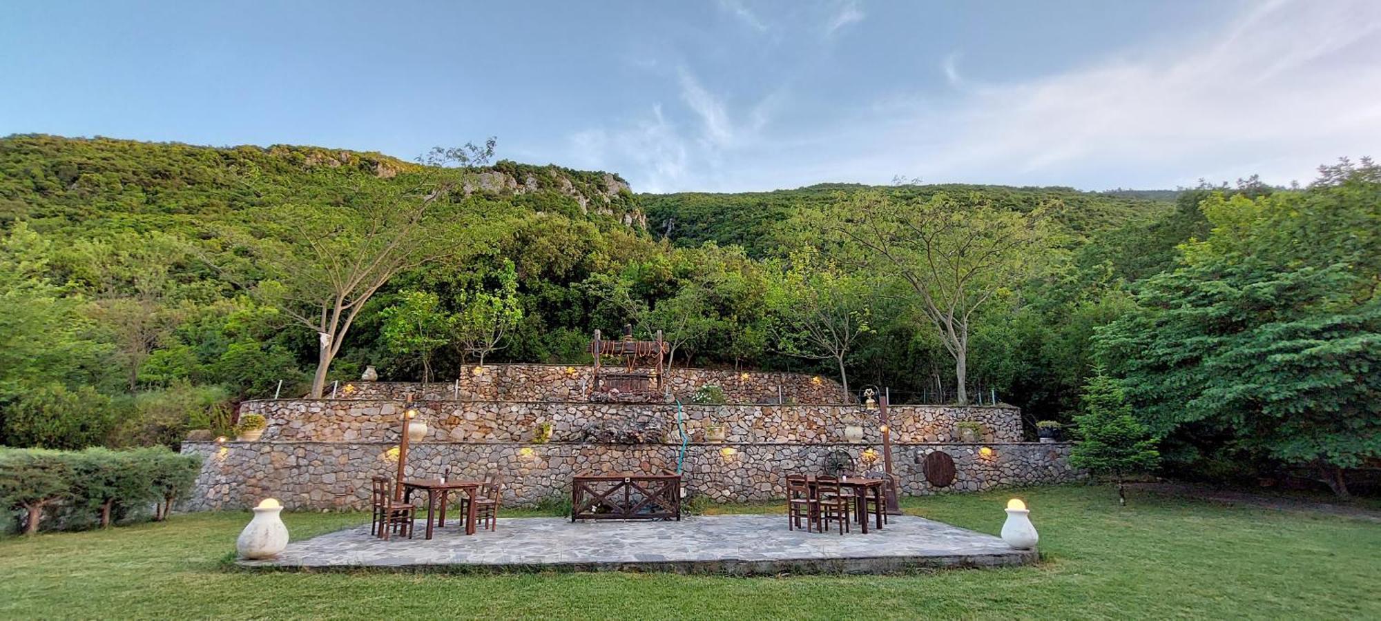 Metohi Hotel Mariolata Exterior photo